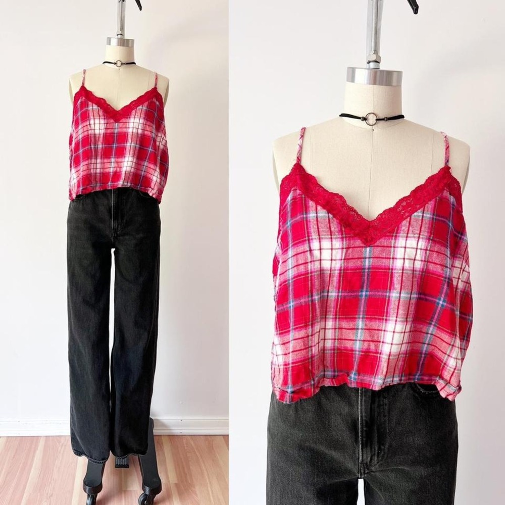 Colsie Camisole Top Red‎ Plaid Lace Trim V-Neck Adjustable Straps Large